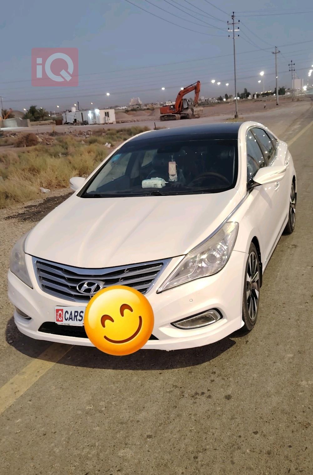 هيونداي أزيرا